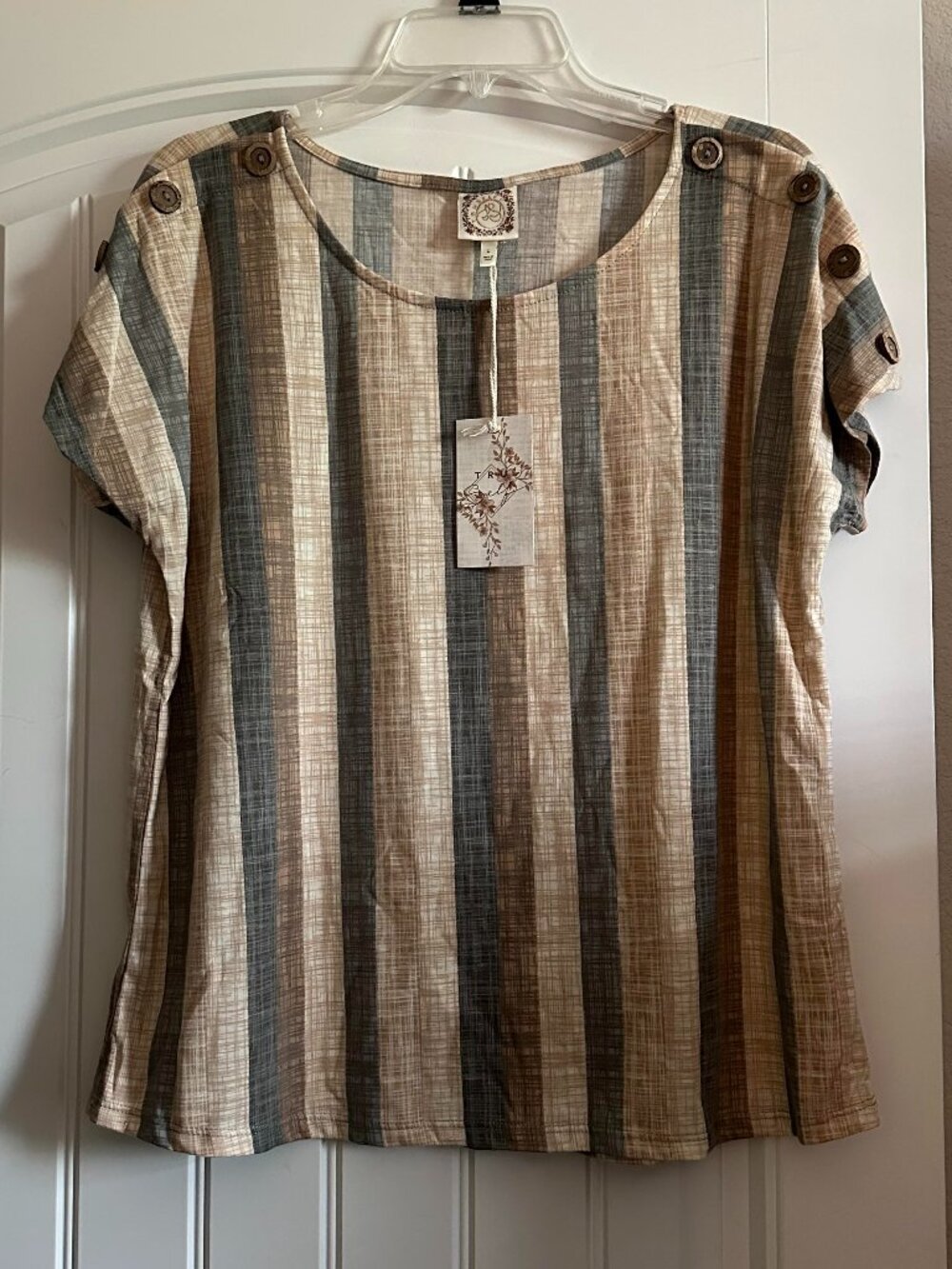 NWT Tru Self Striped Top-L